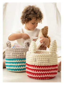 Modelo de Cesto de brinquedos em Macramé executado com ECO VITA 12