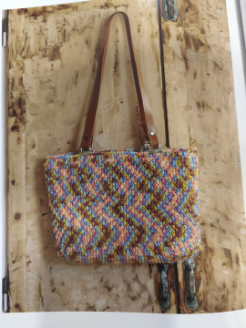 	Modelo de mala ECO VITA 4 393 cor 106